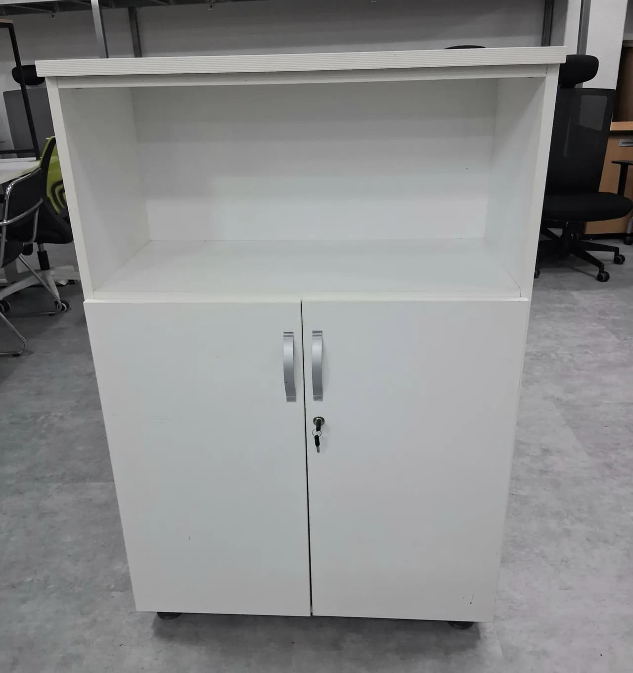 3단반문책장