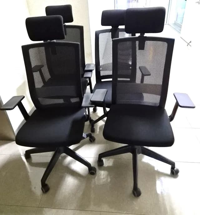 사무용책상 컴퓨터의자