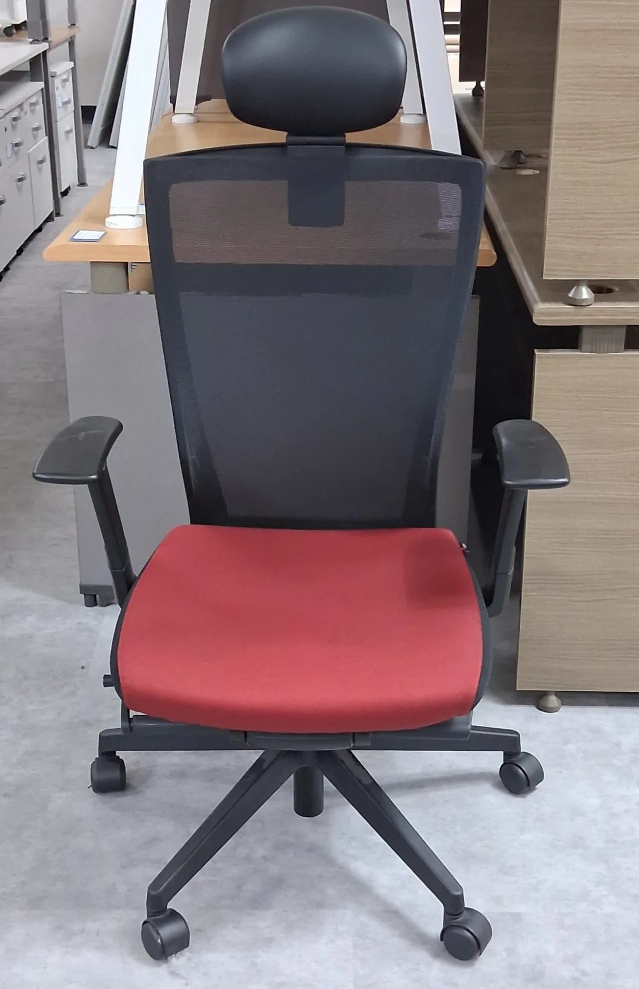 퍼시스 의자 CH4300HU 1